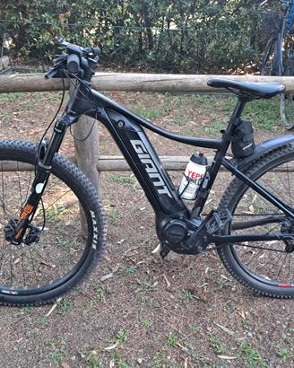 E-MTB GIANT TALON + 2024
