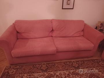 Divano in buono stato