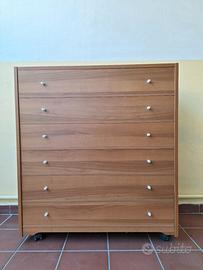 Lettino pieghevole con mobile