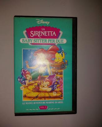 VHS  Sirenetta Baby Sitter per Due 