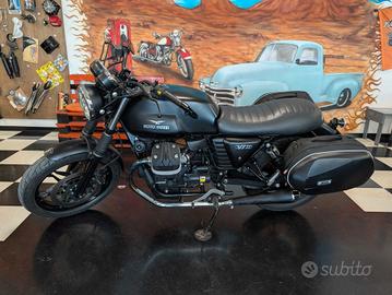 Moto Guzzi V7 II Stone