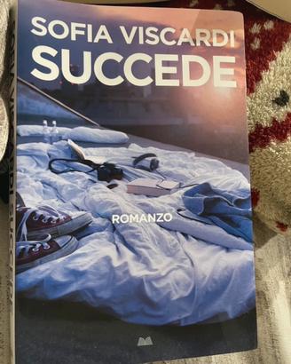 Libro “succede”