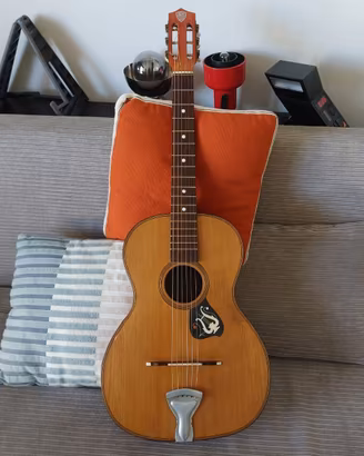 Chitarra parlor vintage Catania Frambach anni 60