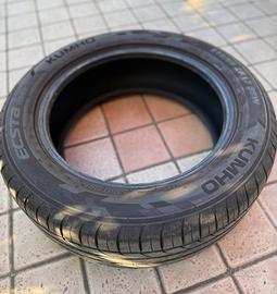 4 Pneumatici Kumho Ecsta HS52 215/55 R17 al 90%!