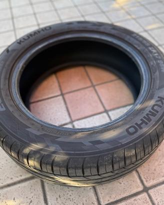 4 Pneumatici Kumho Ecsta HS52 215/55 R17 al 90%!