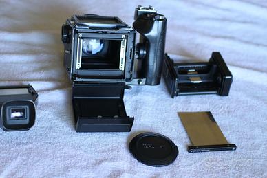 400 € Fotocamera analogica Zenza Bronica ETRS