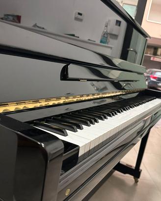 Pianoforte verticale Young chang coperchio lateral