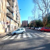 Marconi - attivita' di caffetteria/gelateria