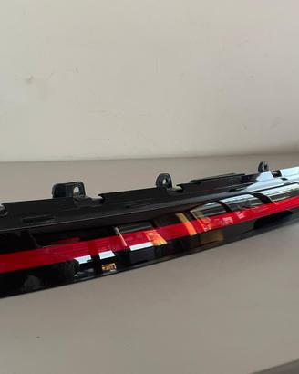 HYUNDAI KONA fanale posteriore 92409BE000 2023