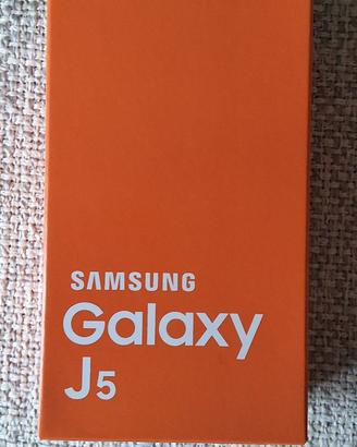 cellulare samsung galaxy J5