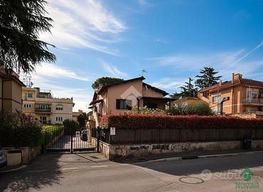 3 LOCALI A ROMA