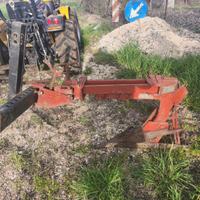 Aratro biaggioli snodato per trattore 60/70 cv