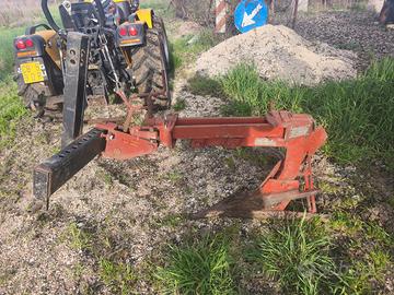 Aratro biaggioli snodato per trattore 60/70 cv