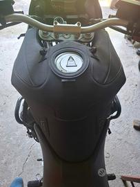 Copriserbatoio Moto Guzzi 