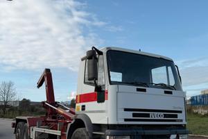 IVECO 3 ASSI SCARRABILE ITALEV 26ton