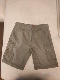 pantaloncini verdi con tasconi tg 50