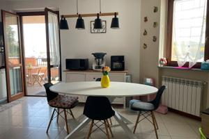 TRILOCALE ARREDATO CON BOX
