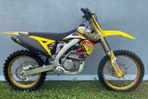SUZUKI RM Z 250 cross