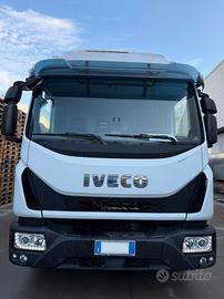 Furgone Iveco Eurocargo isotermico e gruppo frigo