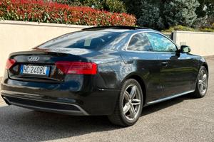 Audi A5 1.8 TFSI S-line - 2012
