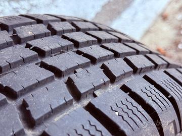 2 Gomme invernali