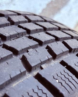 2 Gomme invernali
