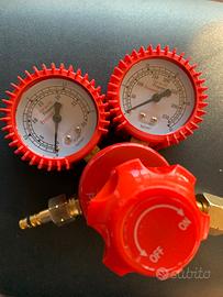 Riduttore di pressione gas propano nuovo mai usato