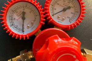 Riduttore di pressione gas propano nuovo mai usato