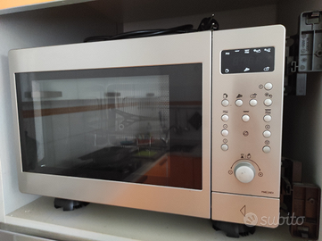 Pezzi di ricambio Forno microonde combinato Smeg