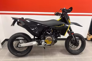 Husqvarna 701 Supermoto