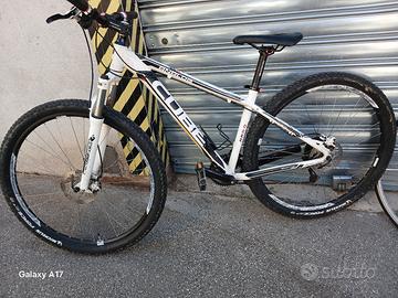 MTB CUBE Ruote 29 Freni a disco
