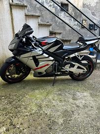 HONDA CBR 600 RR
