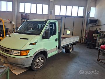 Iveco Daily cassonato fisso