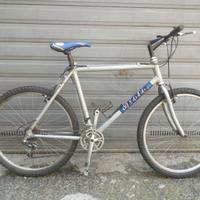 bicicletta montan bike 26