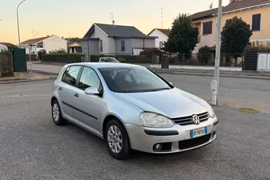 volkswagen golf 4motion  neopatentato