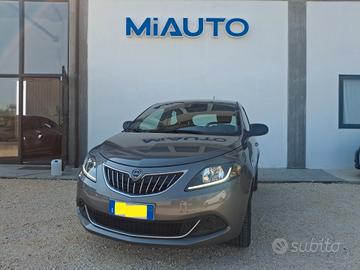 Lancia Ypsilon 1.0, 5 porte Hybrid