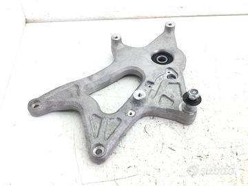 PIAGGIO VESPA GTS E4 ABS 125 STAFFA SUPPORTO SCARI