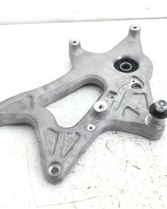 PIAGGIO VESPA GTS E4 ABS 125 STAFFA SUPPORTO SCARI