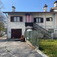 CASA SEMINDIPENDENTE A LUSEVERA