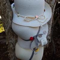 Tre cappelli in paglia da bambina nuovi