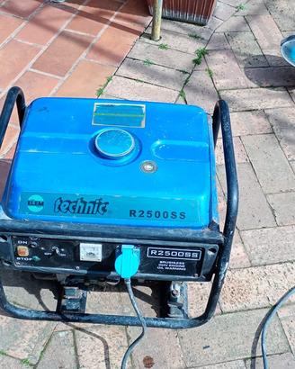 Generatore 2000 watt