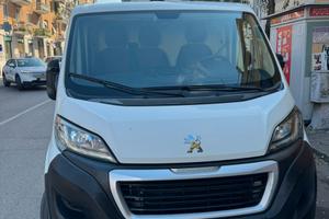 Peugeot boxer isotermico con gruppo frigo zanotti