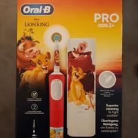 Oral-B Spazzolino Elettrico Pro Kids Re Leone