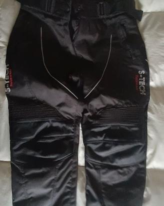 Completo donna, abbigliamento tecnico da moto