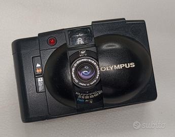 Olympus XA2