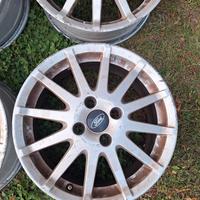 cerchi in lega ford fiesta st r16