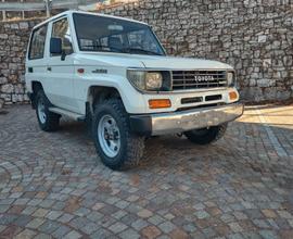TOYOTA Land Cruiser Cinesino 5 posti gancio traino