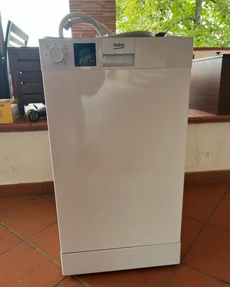 Lavastoviglie Slim Beko DVS05024W (45 cm) – 10 Cop