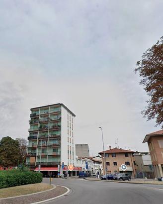 STANZA SINGOLA arredata - Udine