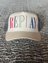 Cappello replay